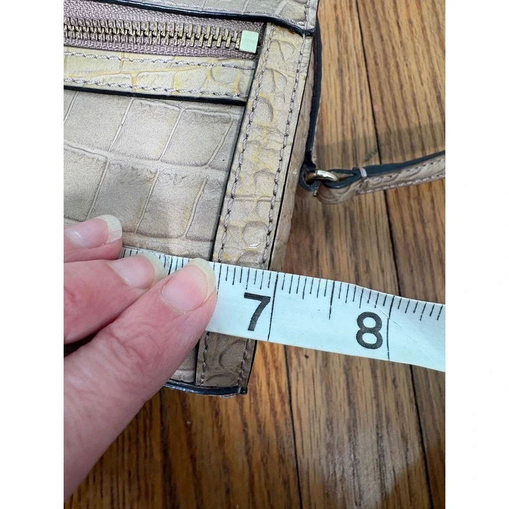 Kate Spade Perri Lane Rosey Beige Croc Embossed Leather Camera Crossbody‎ Bag